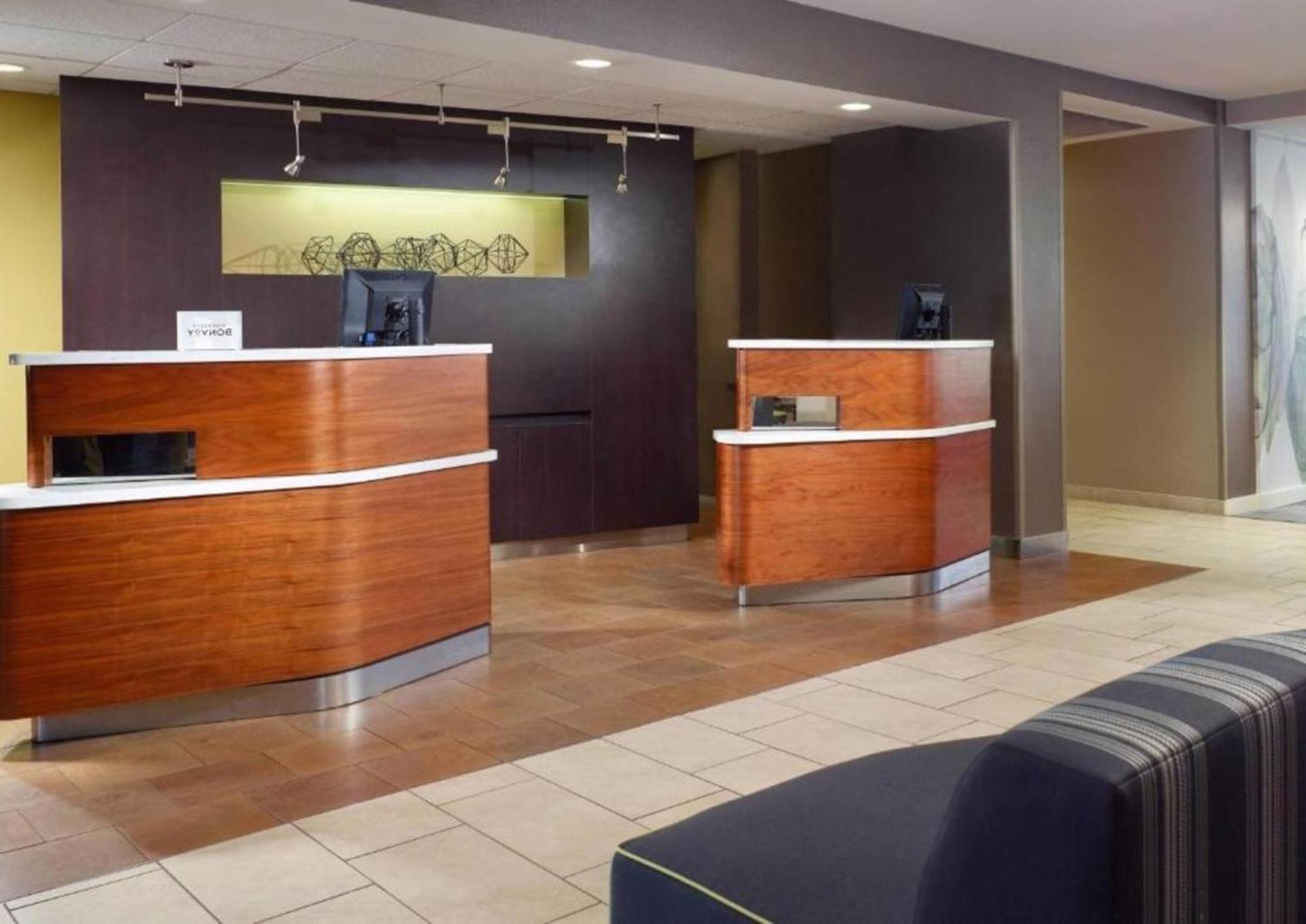 Courtyard By Marriott