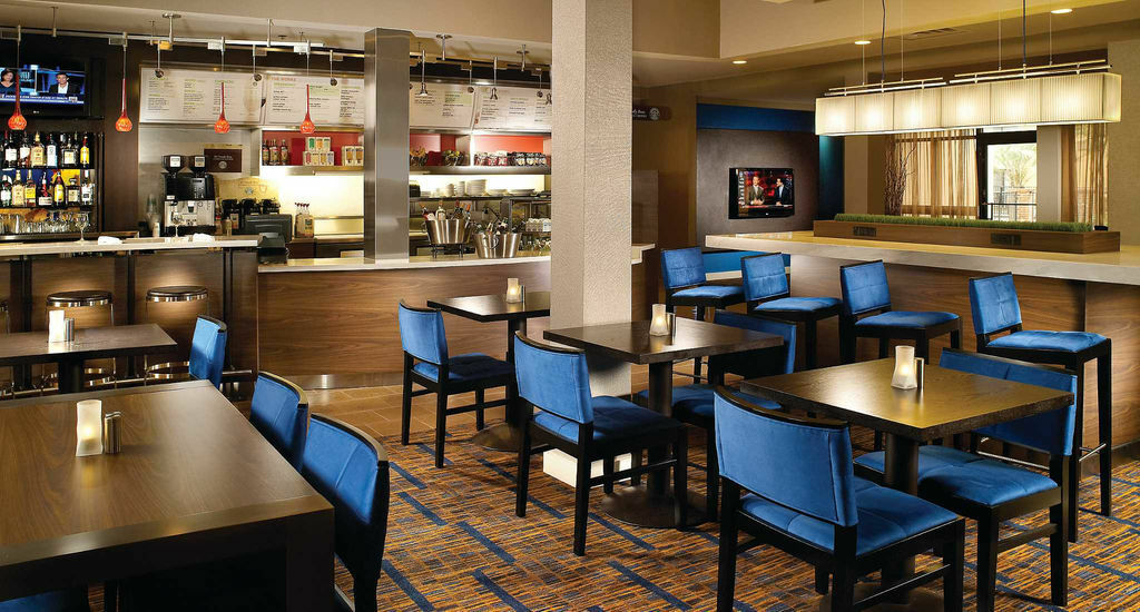 Hotel Courtyard By Marriott